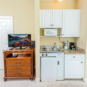 Standard Studio